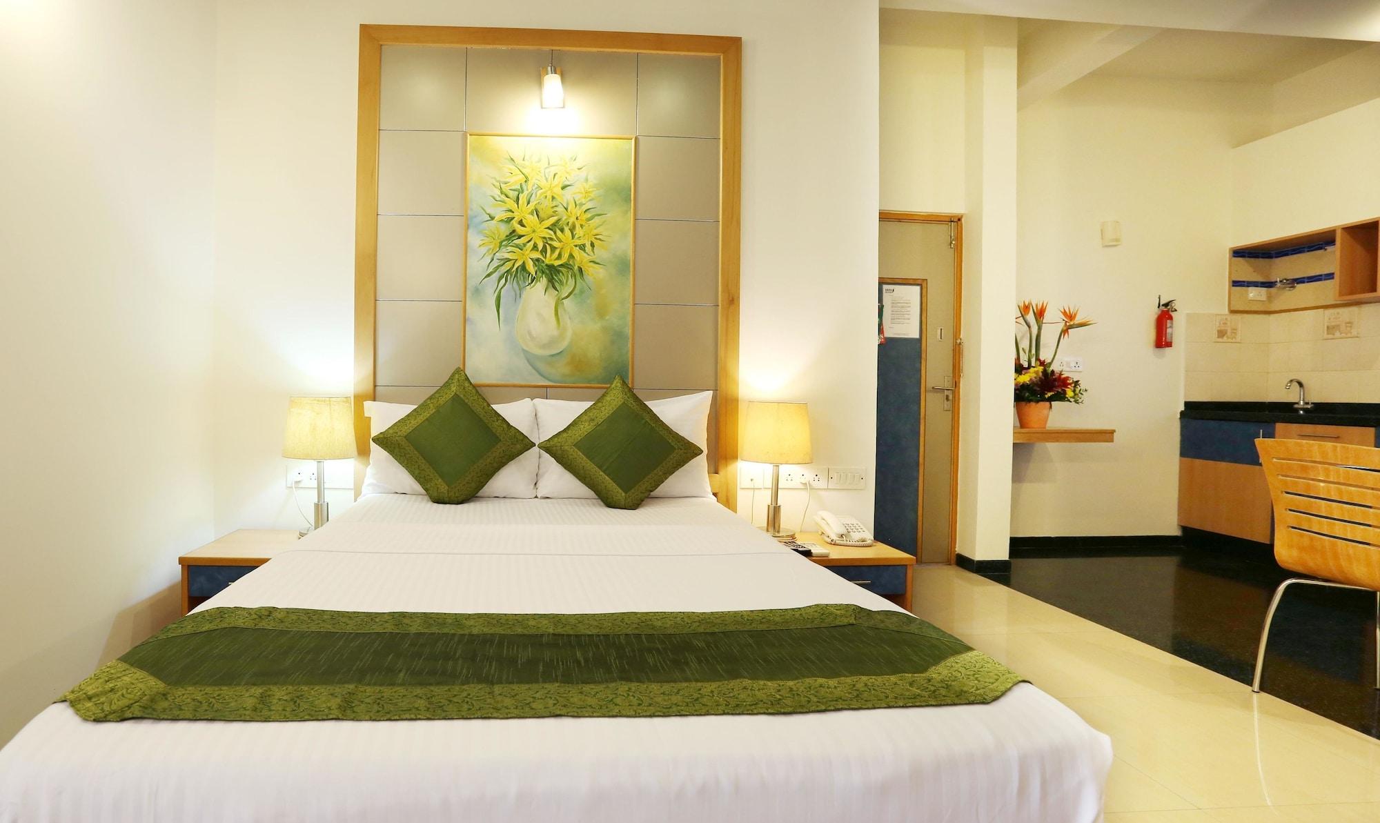 Treebo Edha Suites Koramangala Bangalore Buitenkant foto