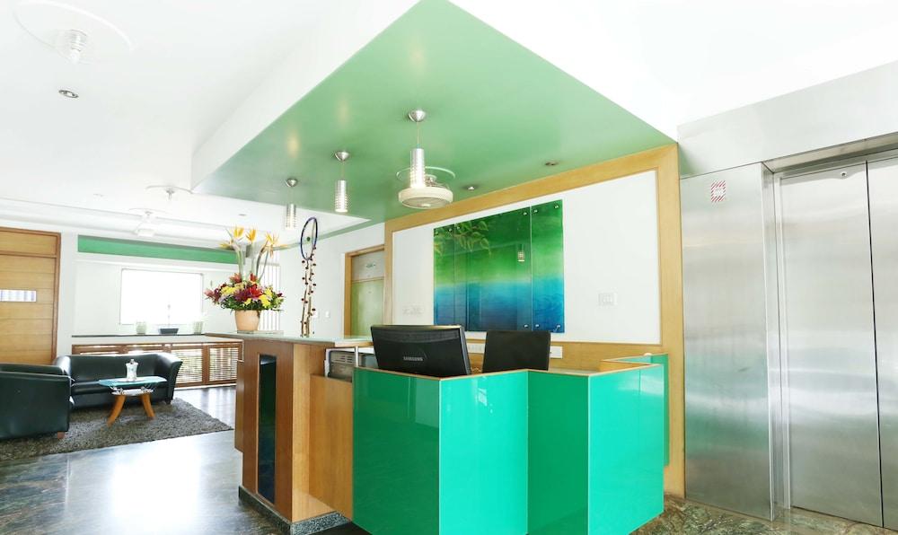 Treebo Edha Suites Koramangala Bangalore Buitenkant foto