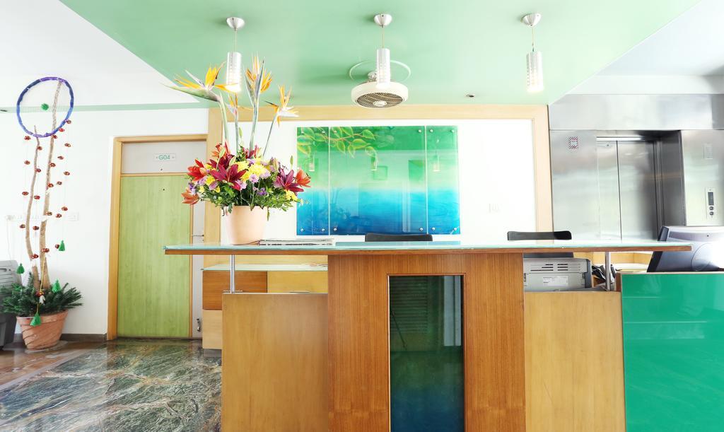 Treebo Edha Suites Koramangala Bangalore Buitenkant foto