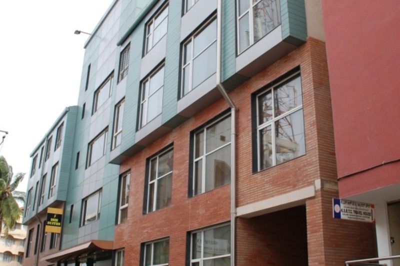 Treebo Edha Suites Koramangala Bangalore Buitenkant foto